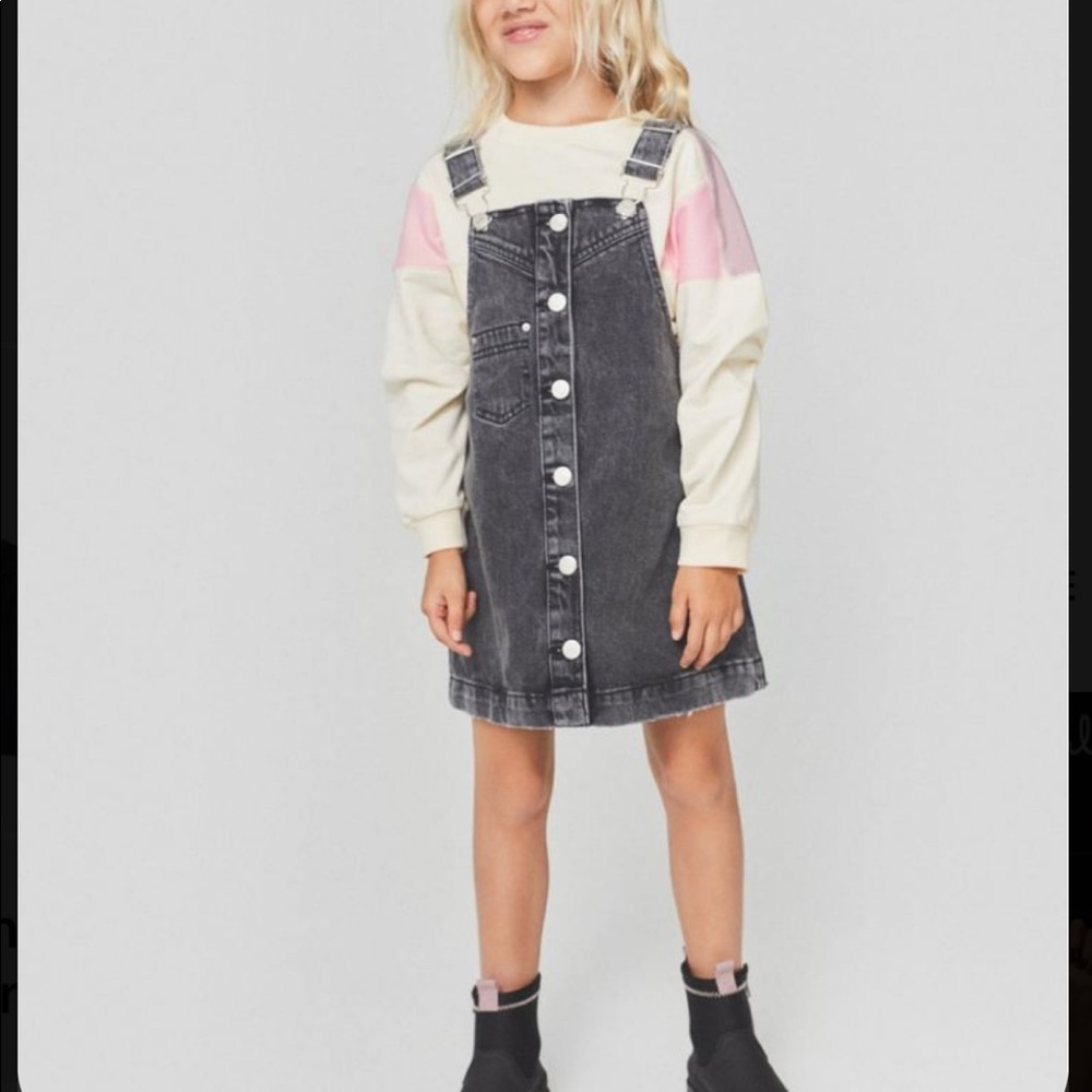 Zara girls basic pinafore size 7